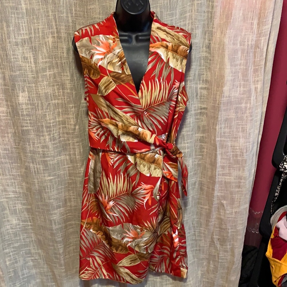 Hawaiian summer wrap dress with zipper size 12